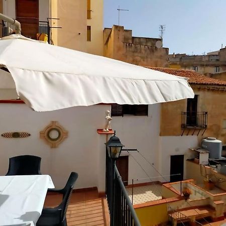 Casa Vacanza "Il Cortiletto" Шакка Экстерьер фото